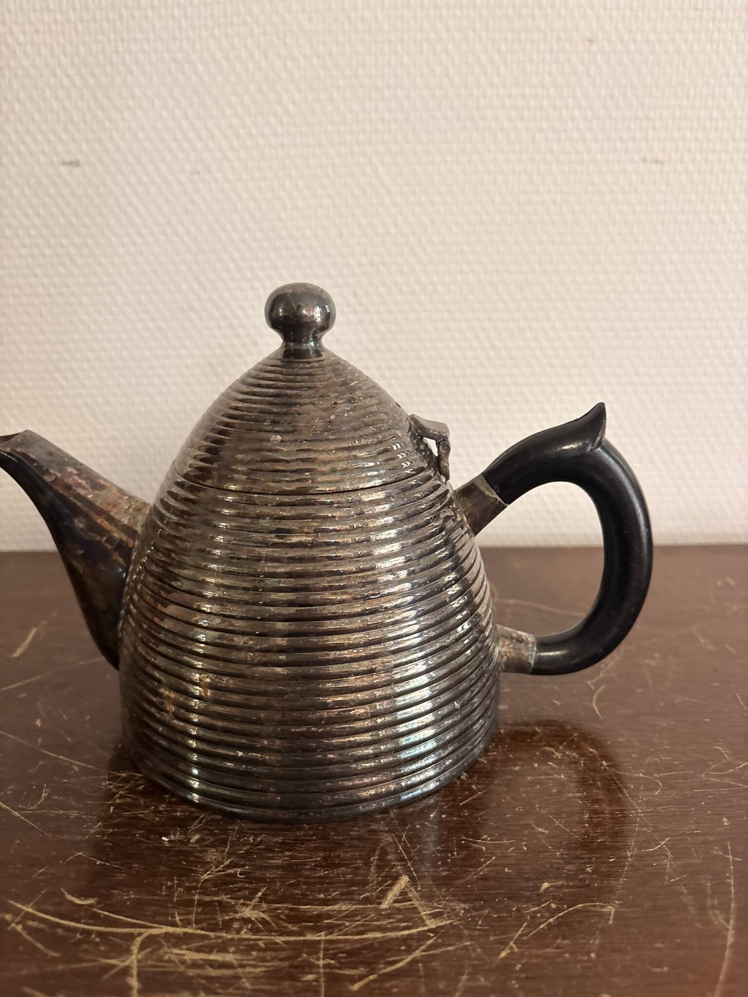 Vintage beehive shaped teapot silver-plated late art deco modernist