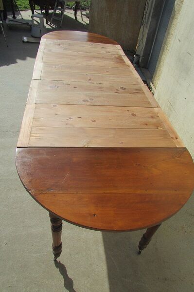 6-foot open panel in solid walnut, 5 extensions