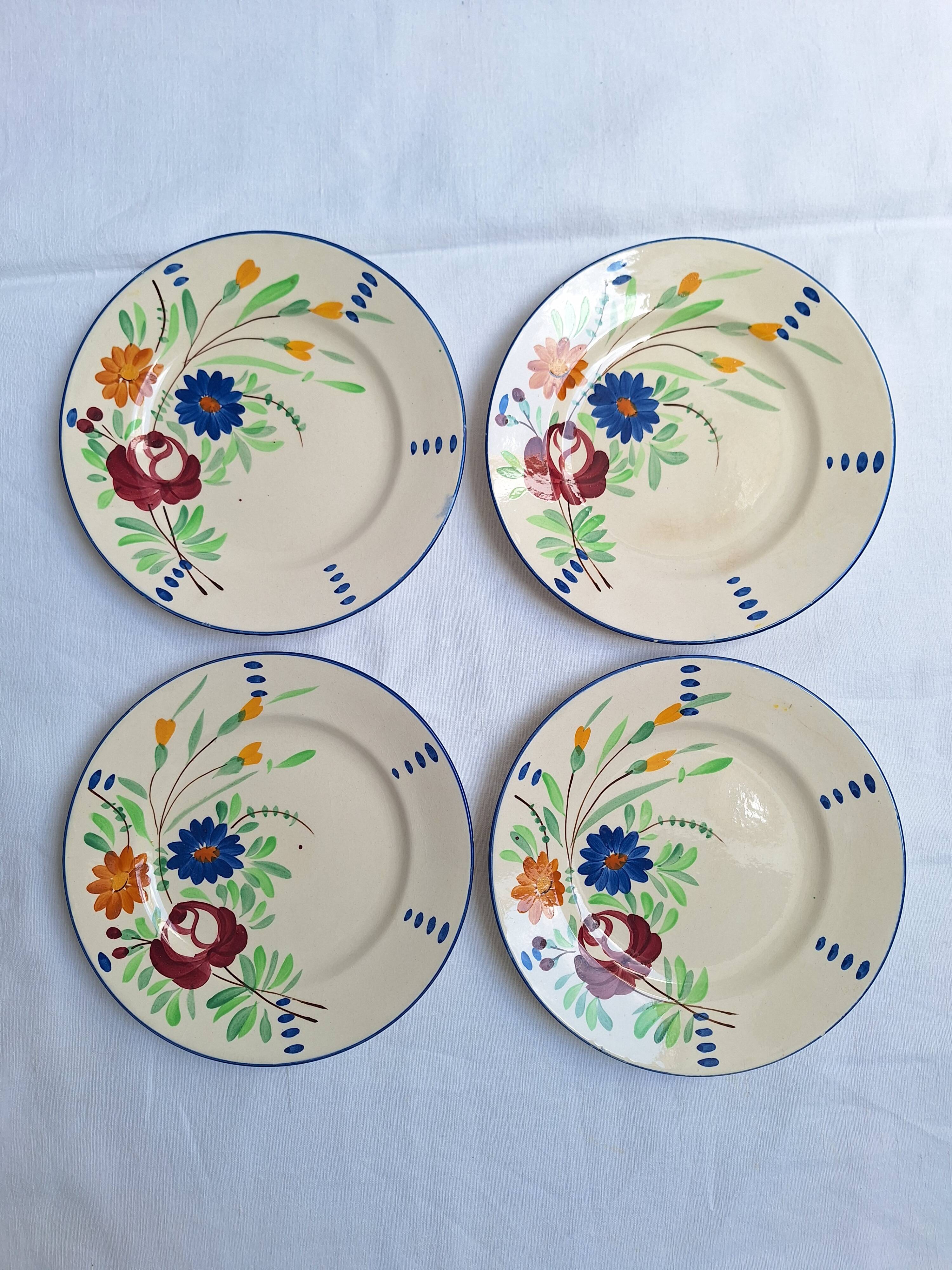 Longchamp dessert plates