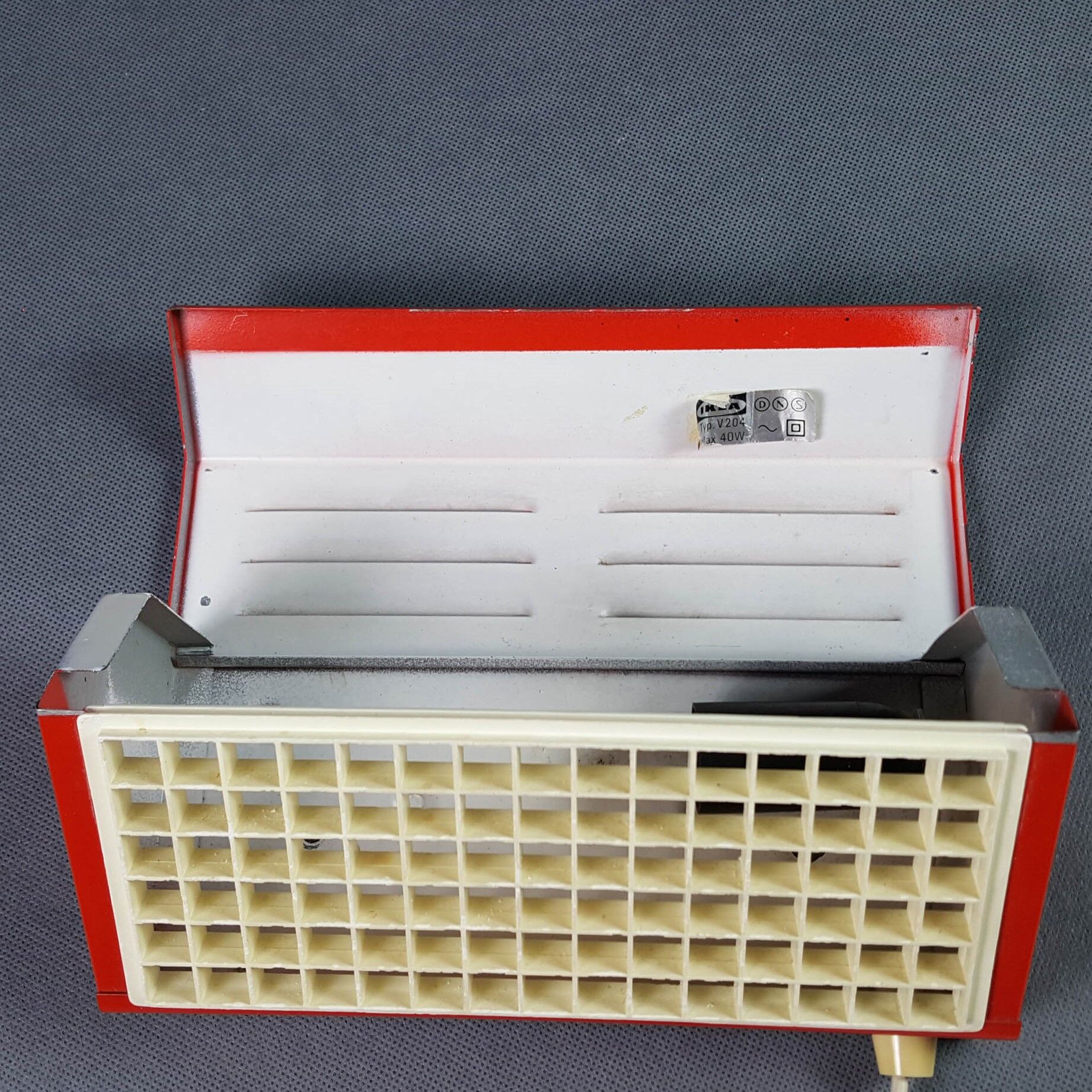 Wall lamp Ikea Typ V204 red metal- 80's