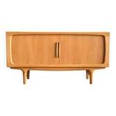 Buffet scandinave modèle 240 en chêne par Johannes Andersen, Danemark