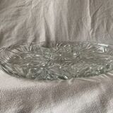 Plat en verre taillé