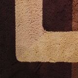 1970s Stunning Geometric Space Age Rug in Wool. Made in Italy