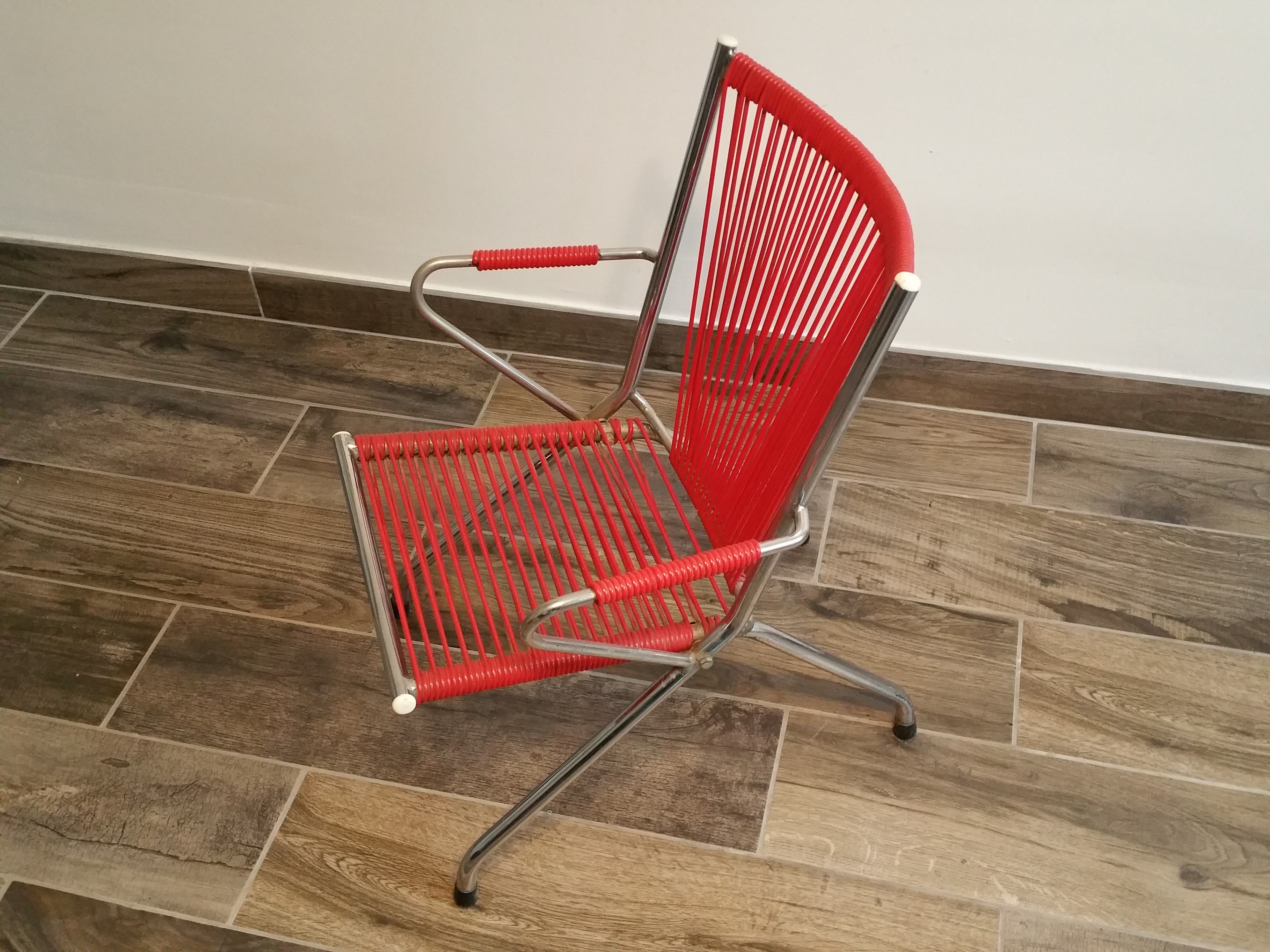 Chaise scoubidou design Mr Jaques