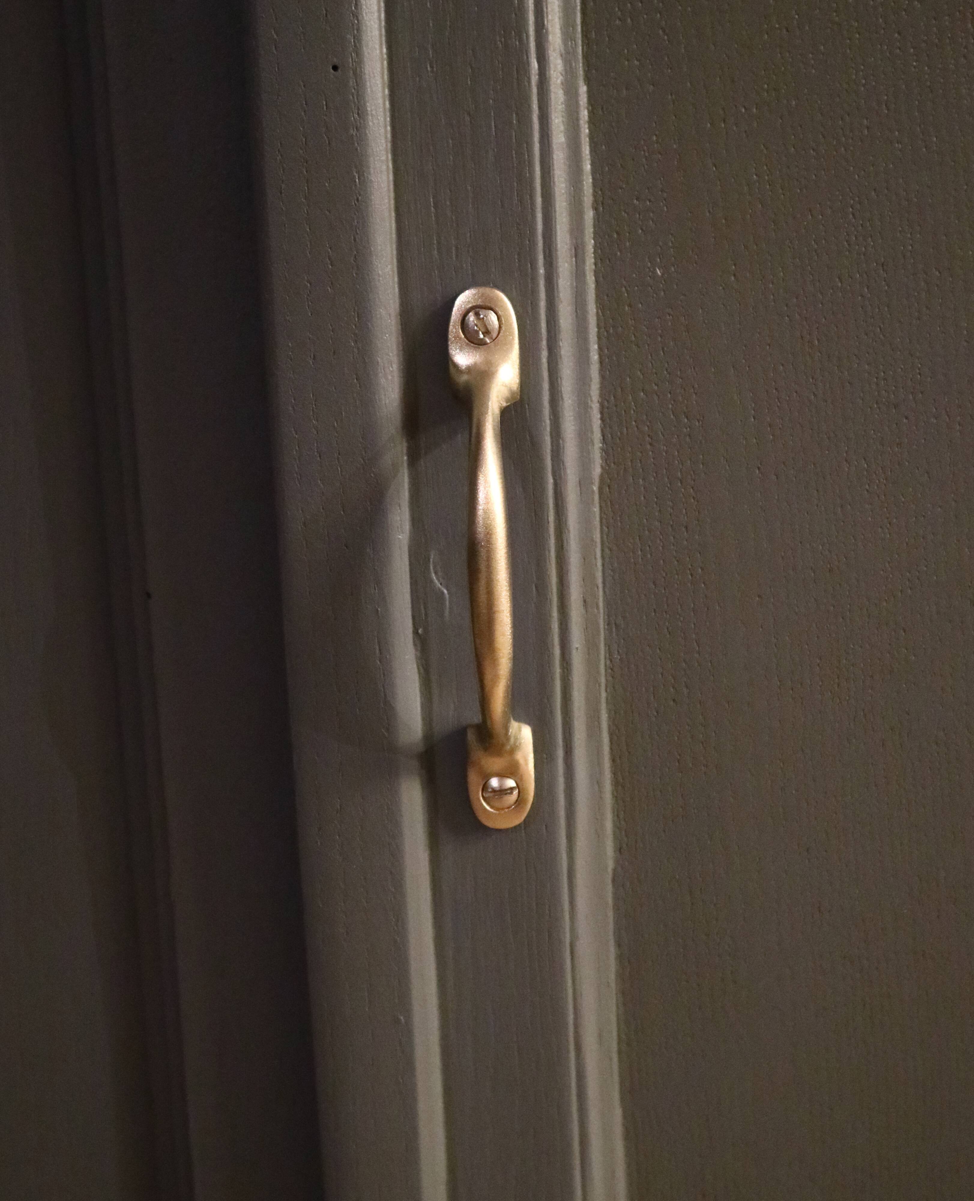 Completely restored two-tone Parisian buffet