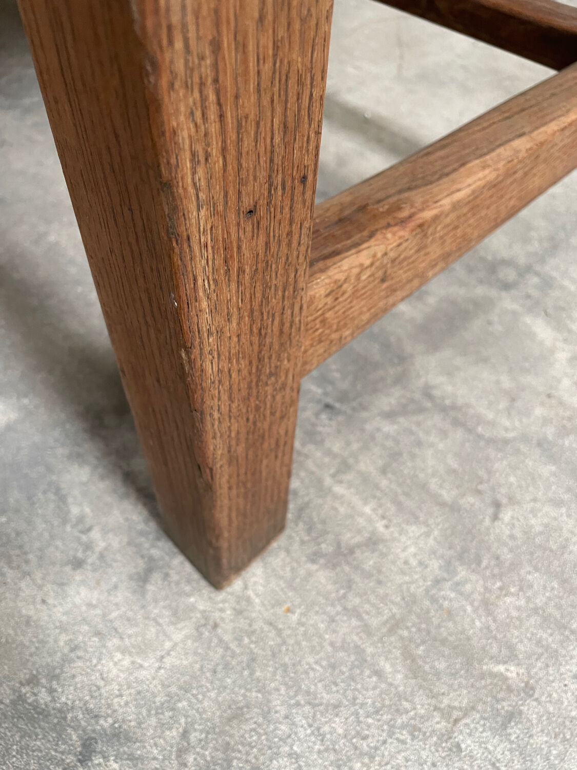 Vintage solid oak farmhouse table 6-8 people