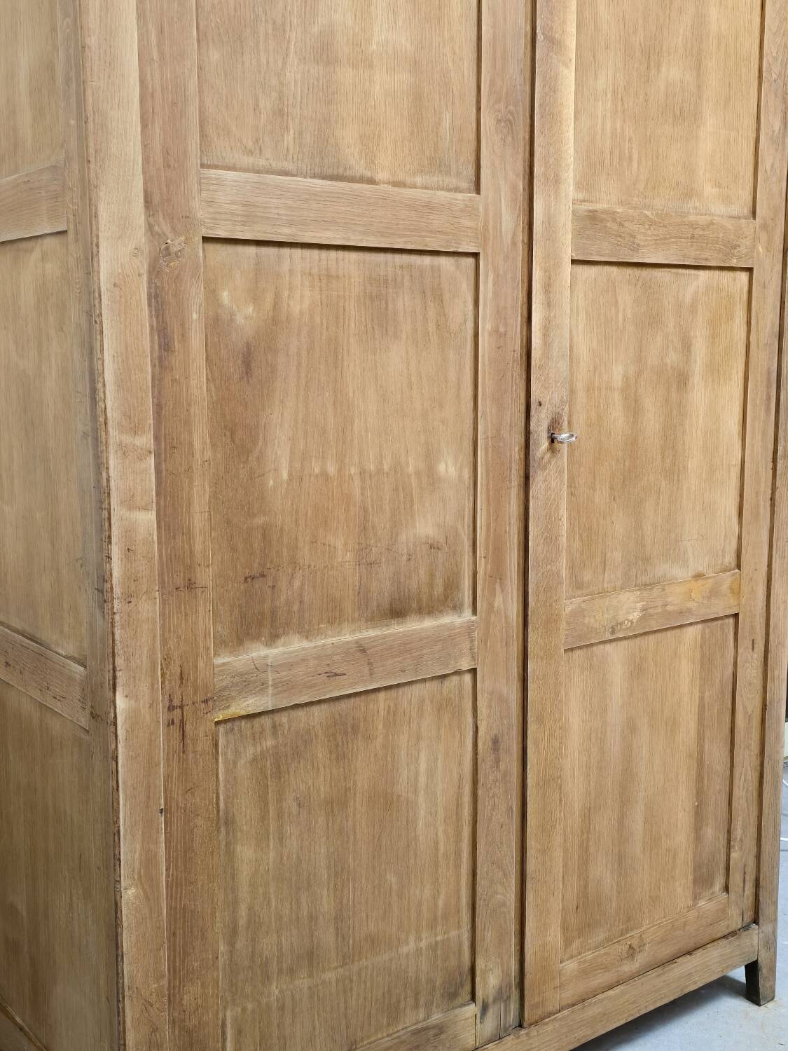 Armoire penderie en chêne 1930
