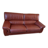 3-seater full-grain leather sofa – Classic design – Burgundy color