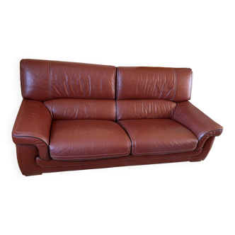 3-seater full-grain leather sofa – Classic design – Burgundy color