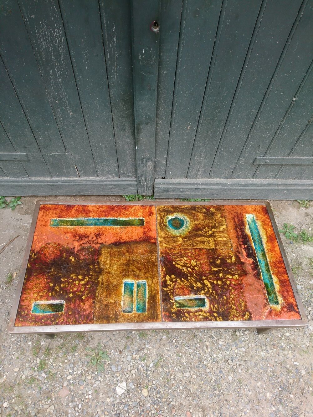 Set of 2 tables enamelled lava