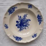 Assiettes anciennes creuses VB fleurs bleues