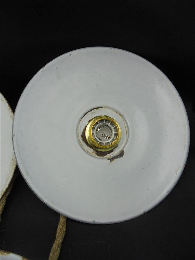 Trio of enamelled sheet metal hanging lamps