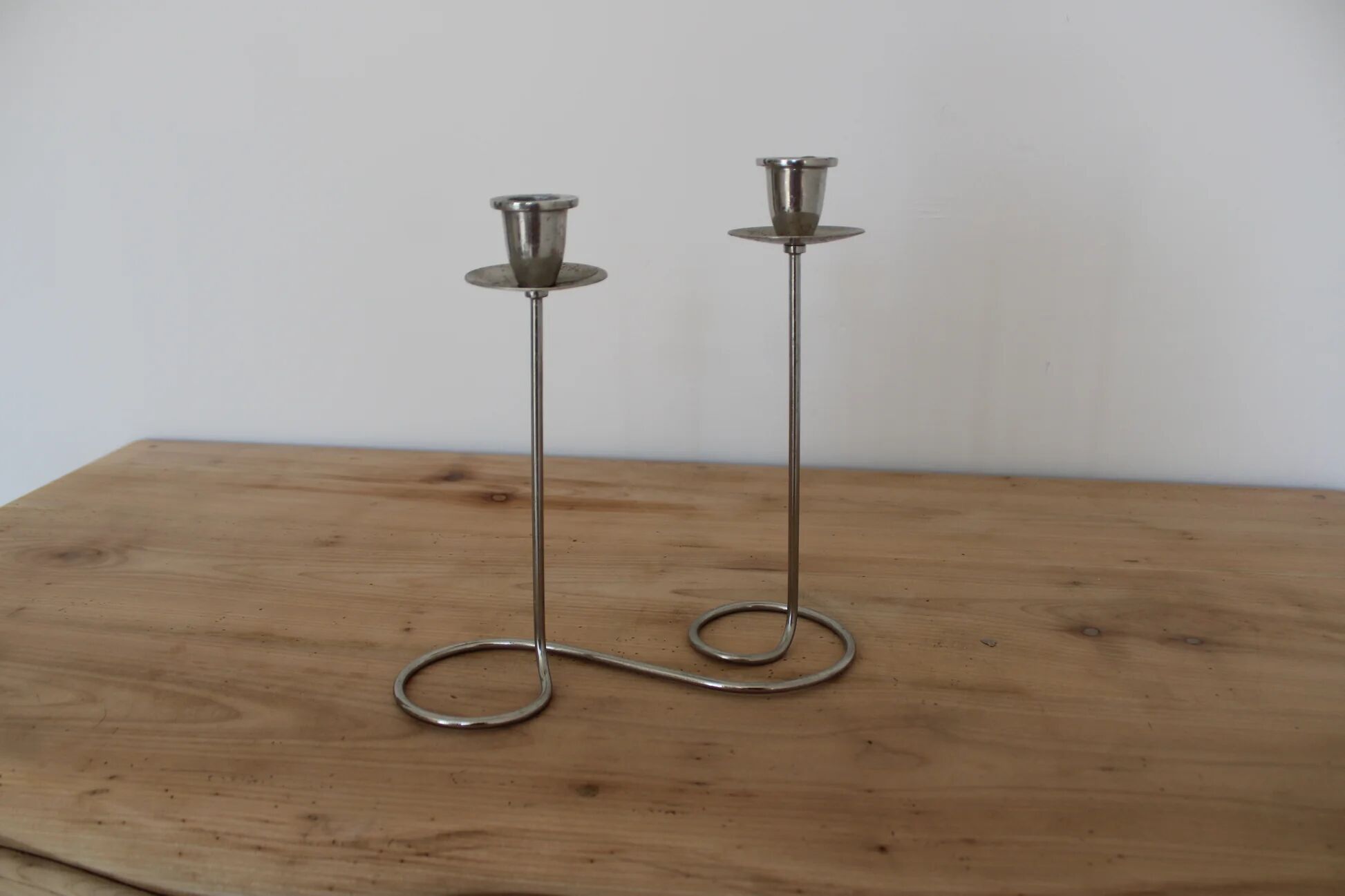 Vintage double candlestick in chrome metal – Spiral design