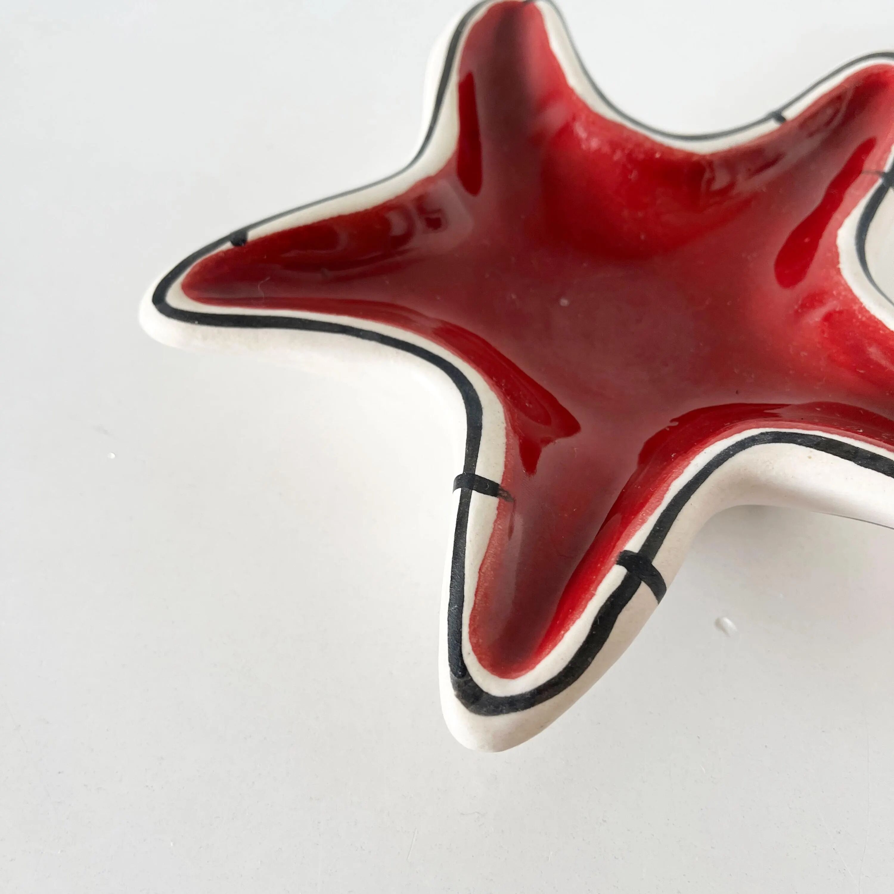 Starfish ceramic catchall 1950