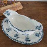 Sauceboat Ste Anonyme St Amand and Hamage