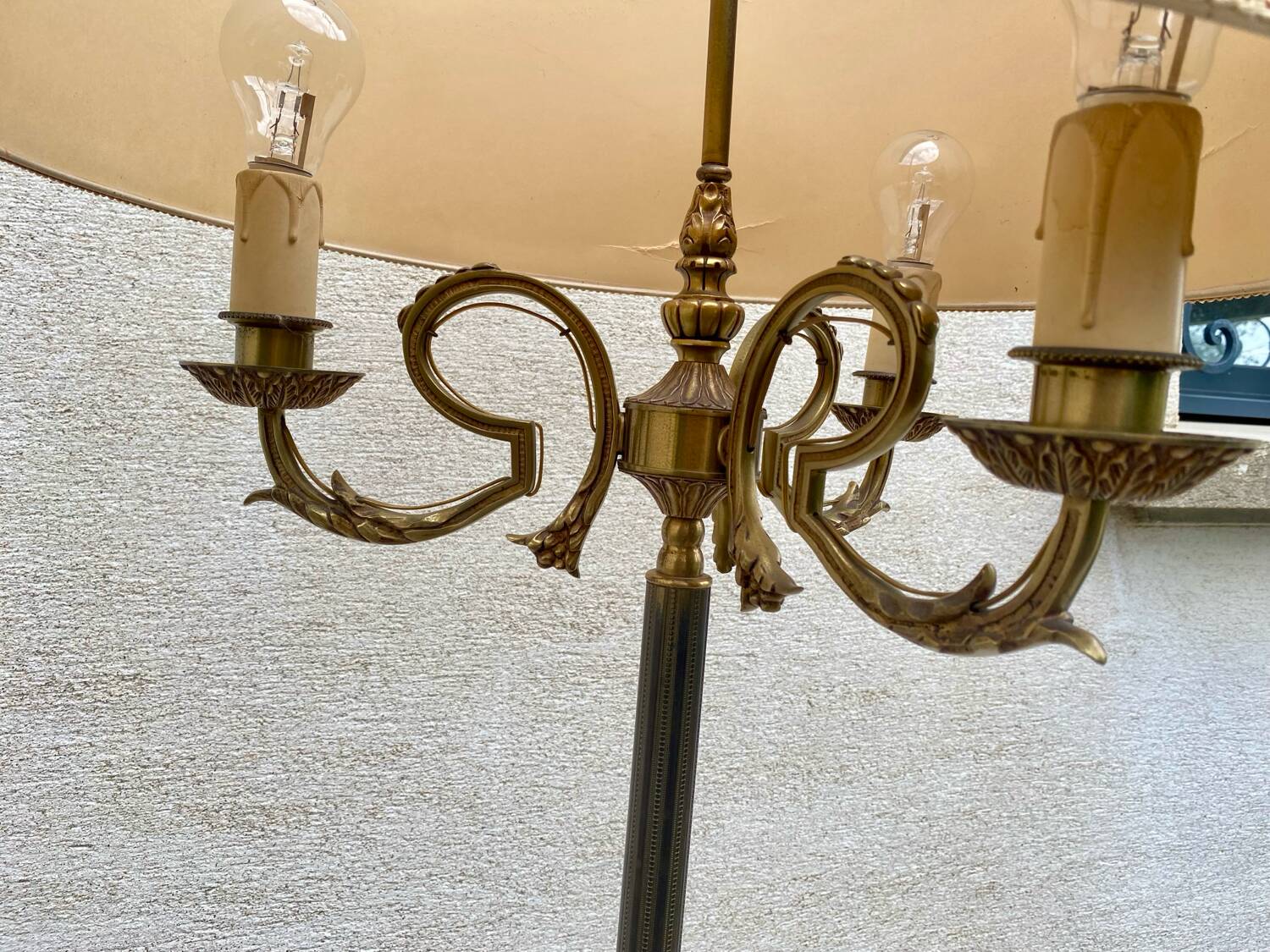 Vintage brass floor lamp with 3 tripod lights