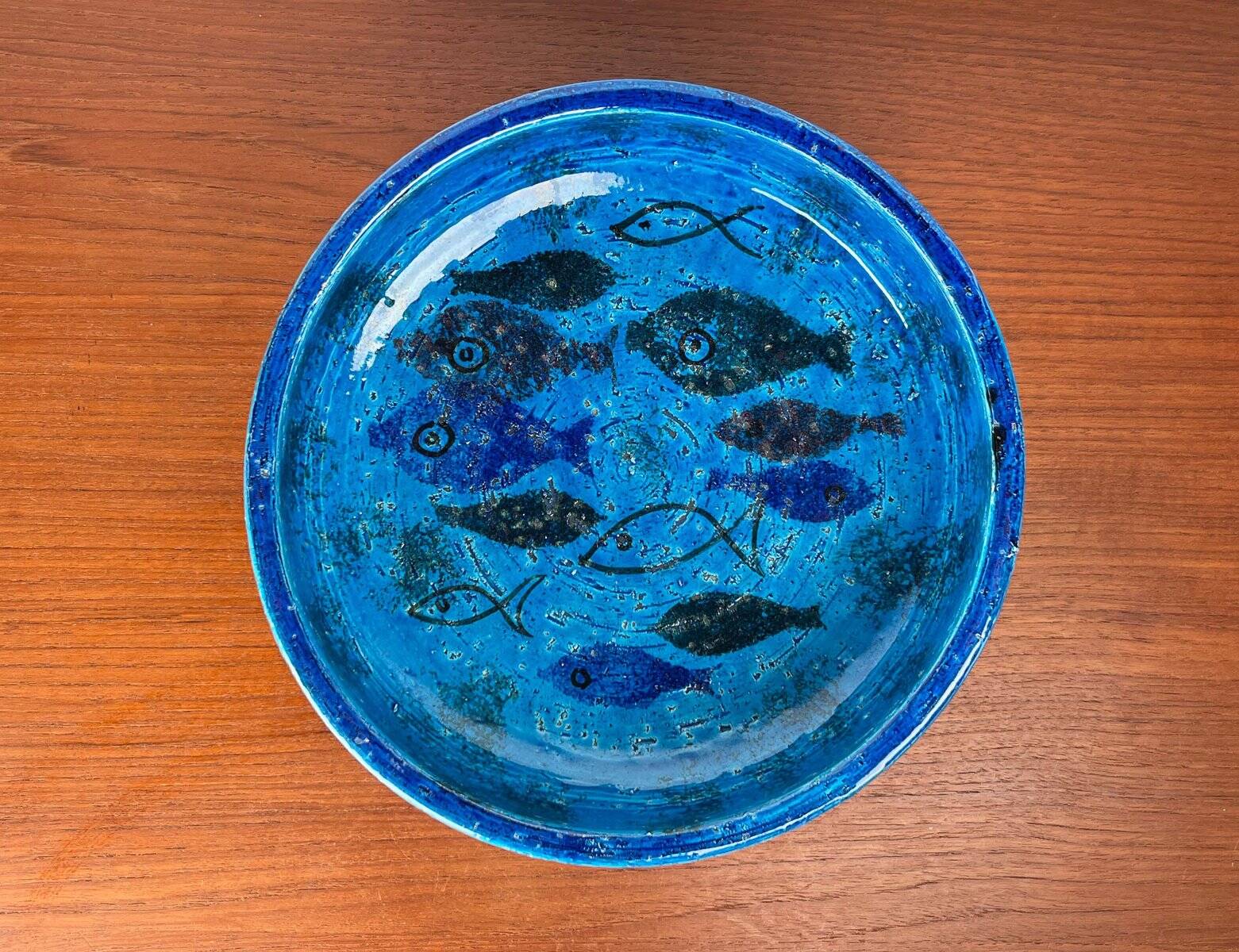 Bowl in the shape of a fish, modern fish from the mid-century by Aldo Londi for Bitossi, Italy, 1960s.