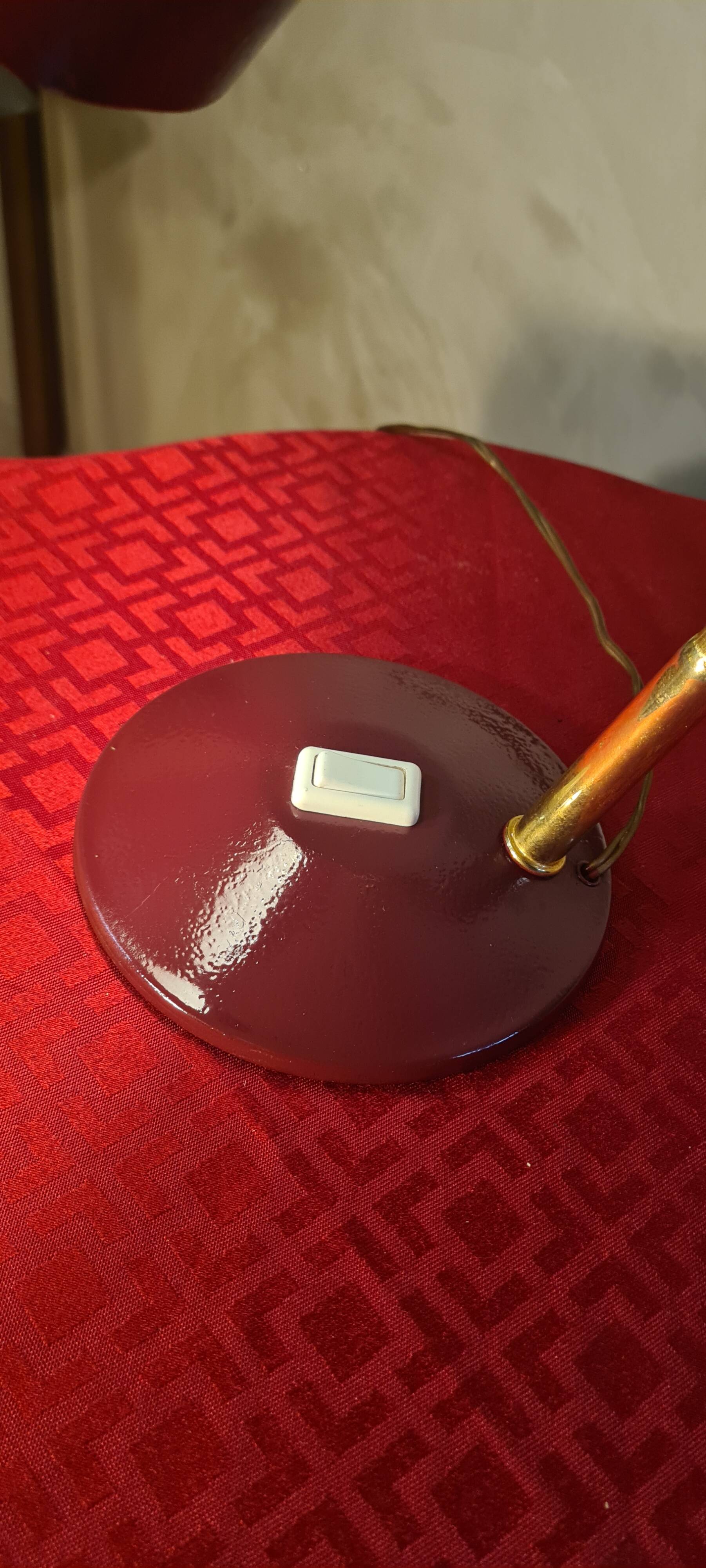 1960-70 red and gold desk lamp 32x22 good condition