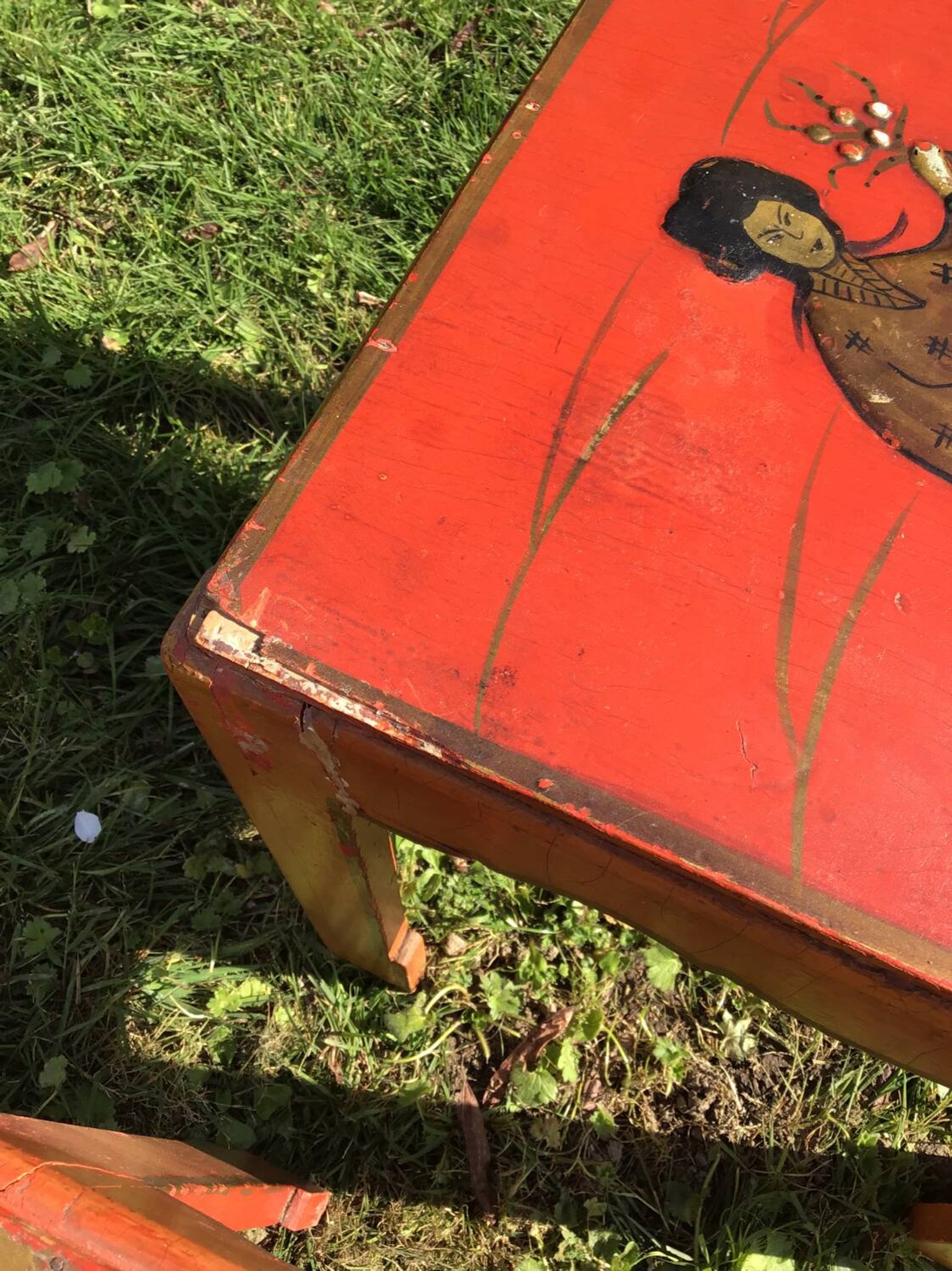 Pair of tables
