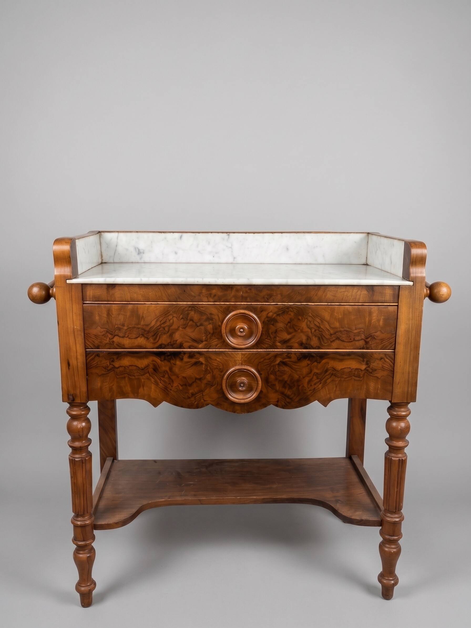 Meuble ancien en marbre et bois