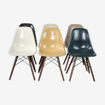 Lot de 6 chaises DSW " Dining Side chair Wooden-base " par Charles & Ray Eames