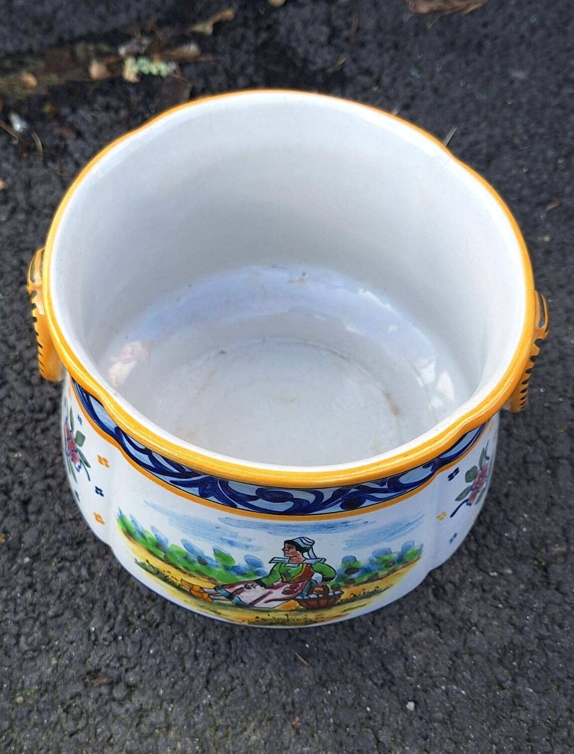 HB Quimper ceramic flowerpot