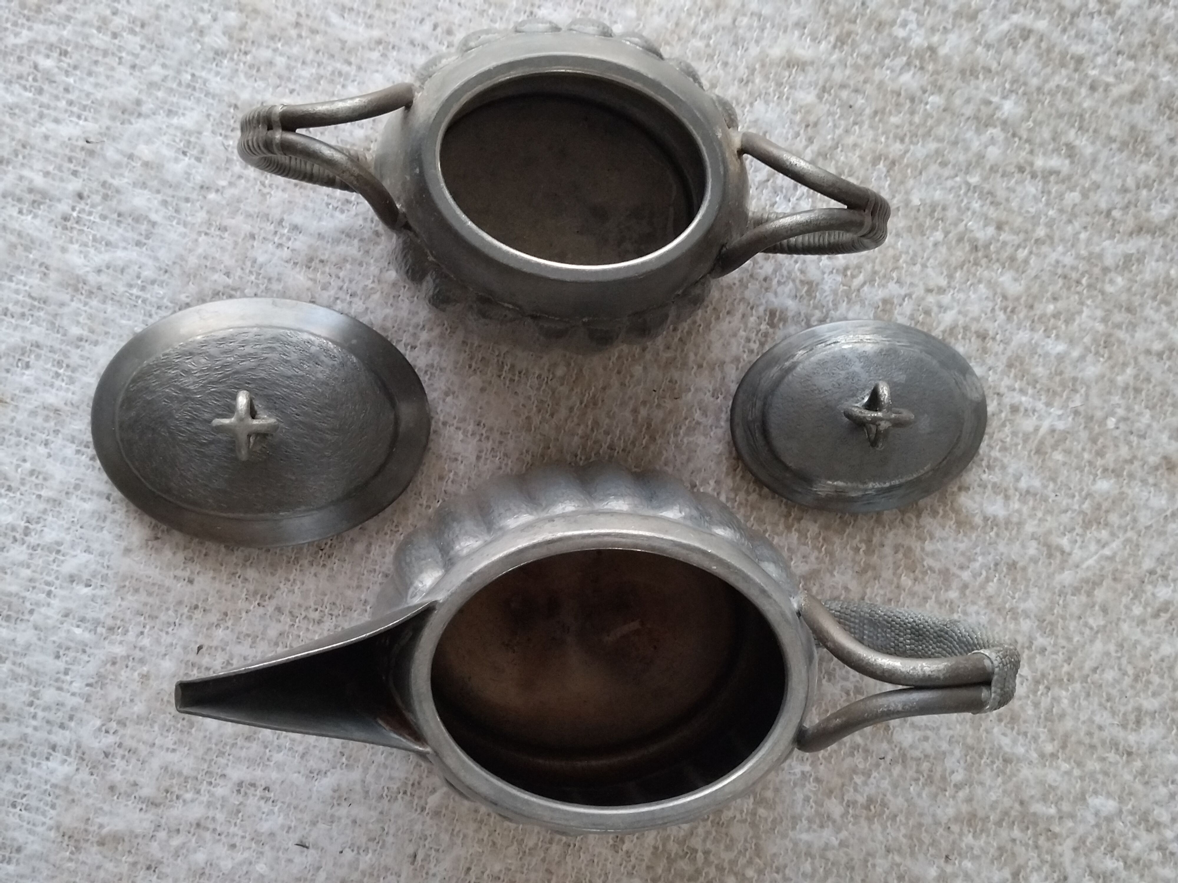 Art deco objects in their art tin juices