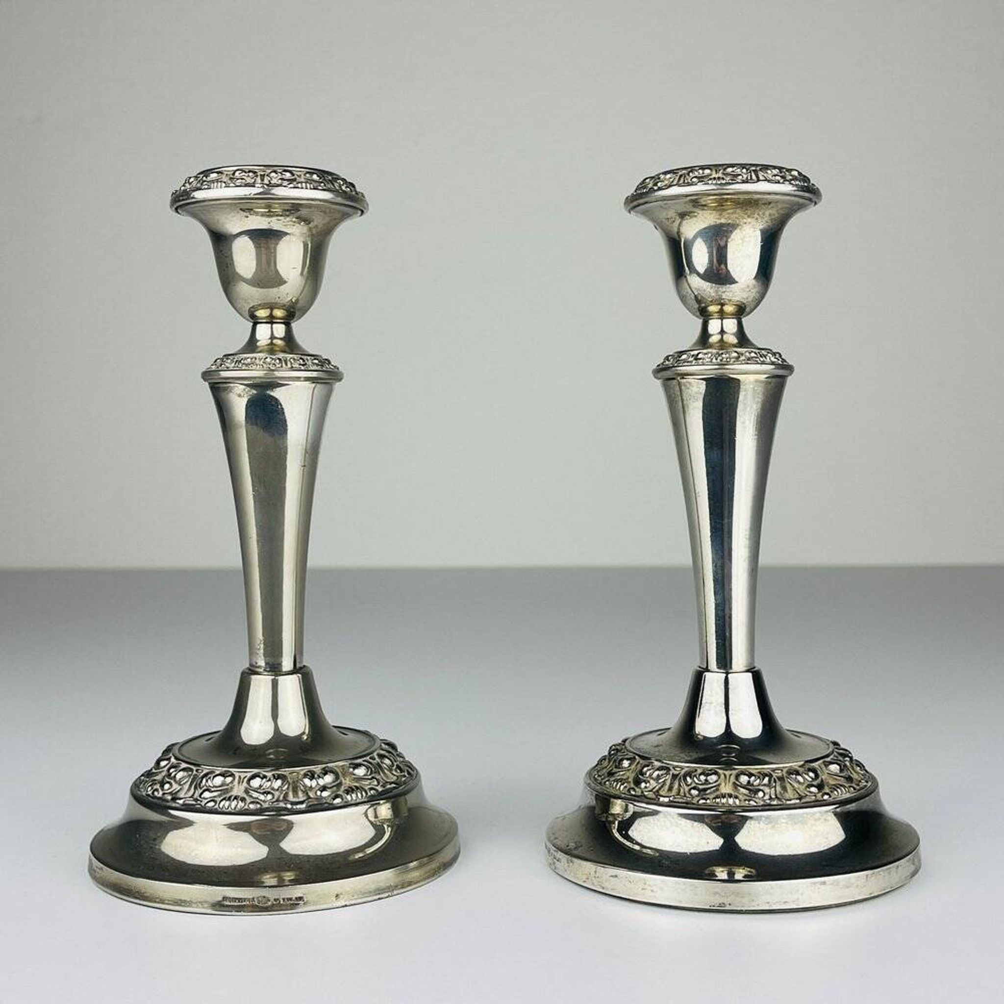Chandeliers en argent plaqué d'Ianthe, Angleterre, années 1950, lot de 2