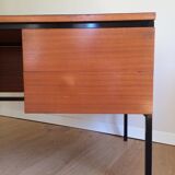 Bureau vintage 620 par Pierre Guariche