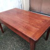 Farm table