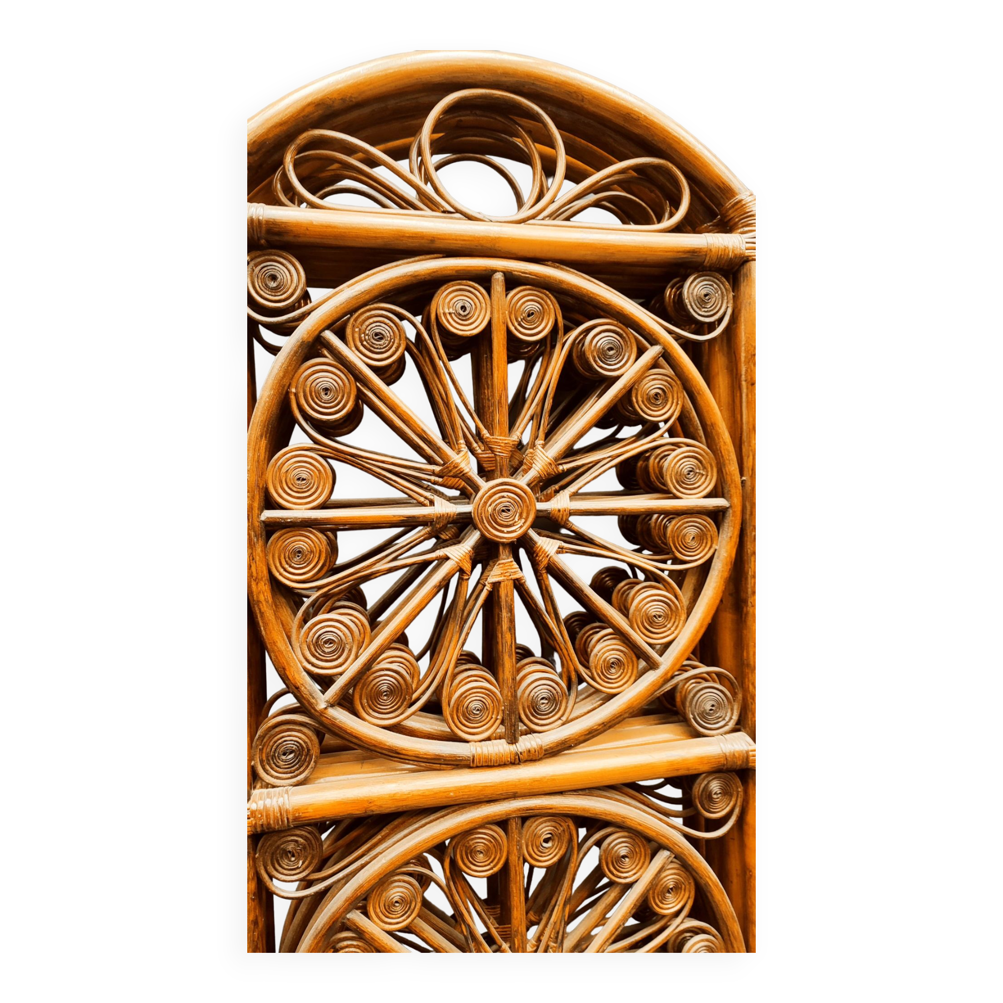 4-leaf peacock rattan screen