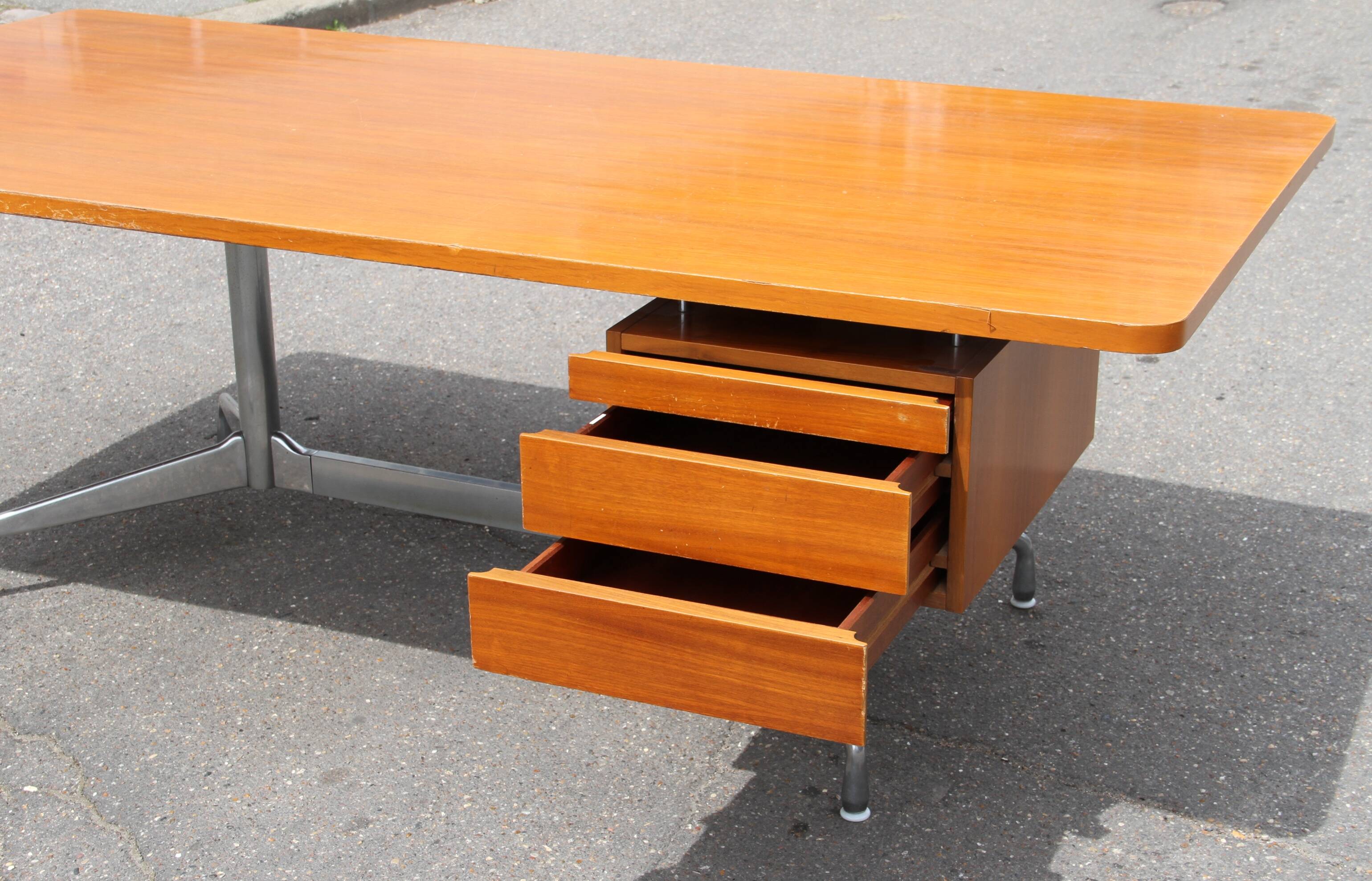 Vintage Charles & Ray Eames desk