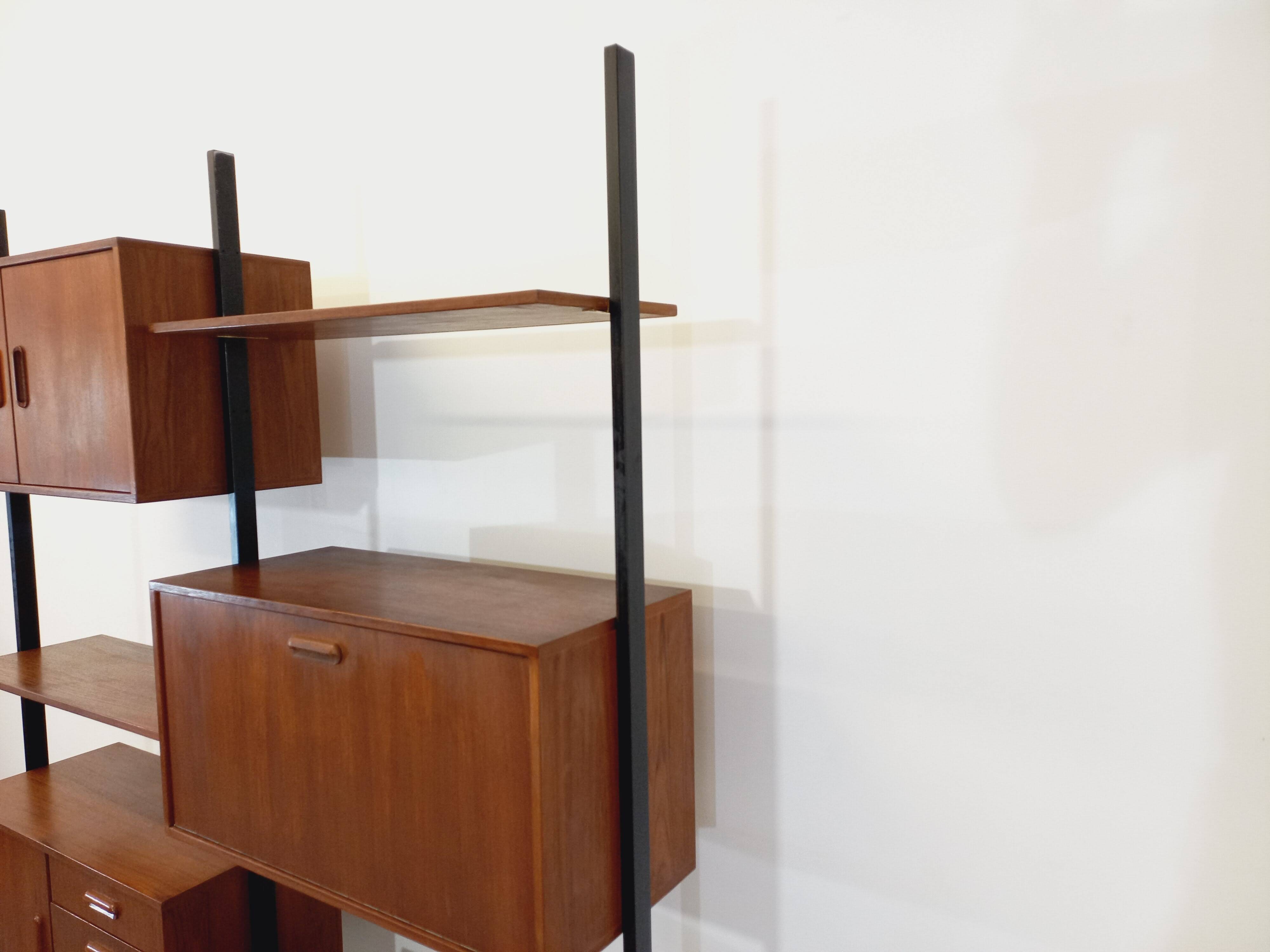 Italian bookcase vintage modular double shelf in teak and metal from the 60s
