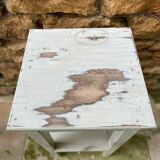 Table d’appoint vintage en bois ancien patiné