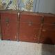 Vintage vintage old travel trunk dating from the 1920s/1940s