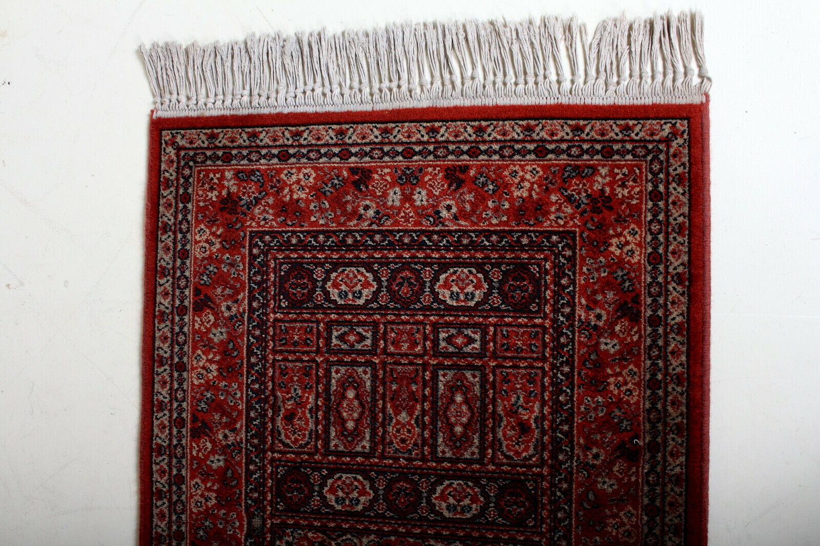 Persian wool fringe rug 154x68cm