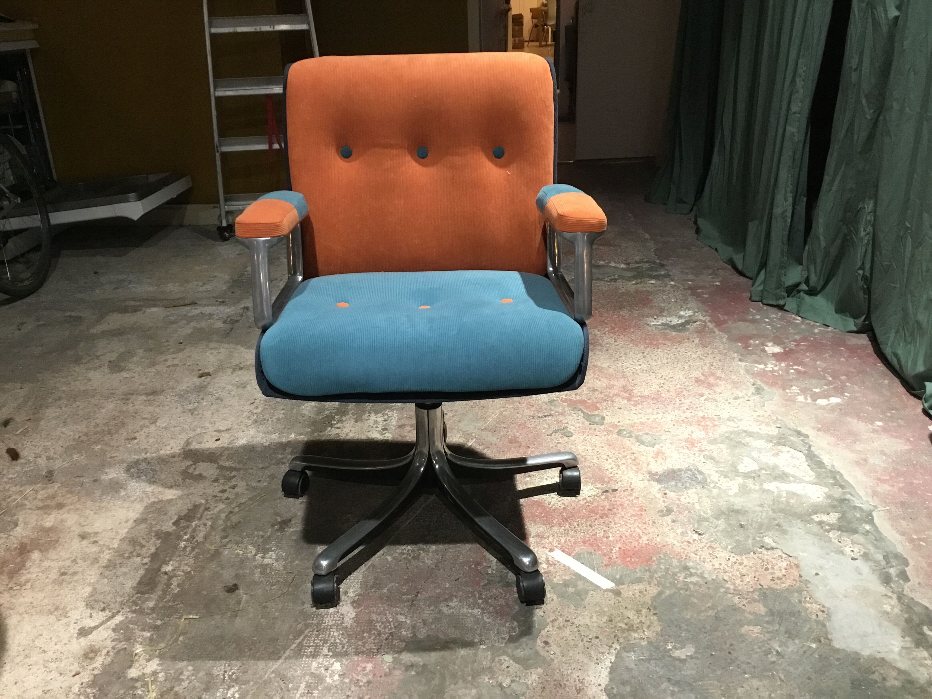 70's velvet office chair