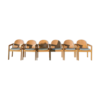 6 Scandinavian wooden chairs