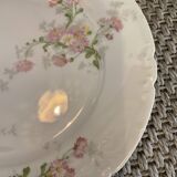 6 Flat plates diameter 22 cm .porcelain