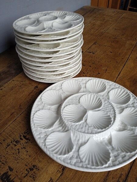 Chantilly shellfish slurry service, 12 plates