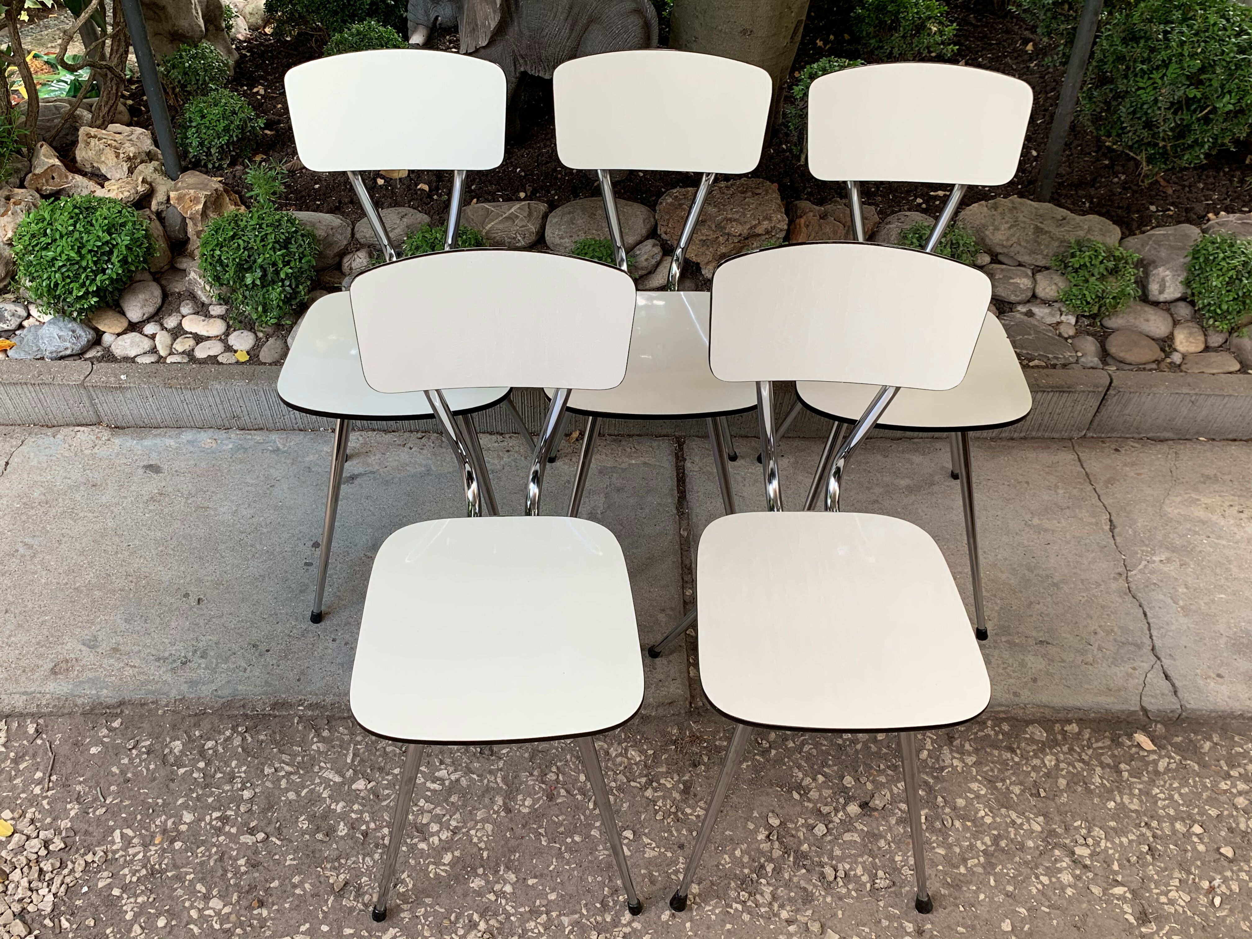 Tublac compass formica 5 chairs