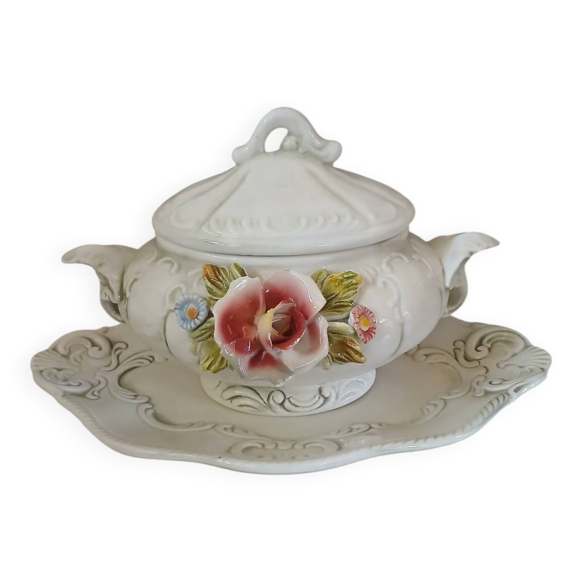 Antique porcelain soup tureen from Naples