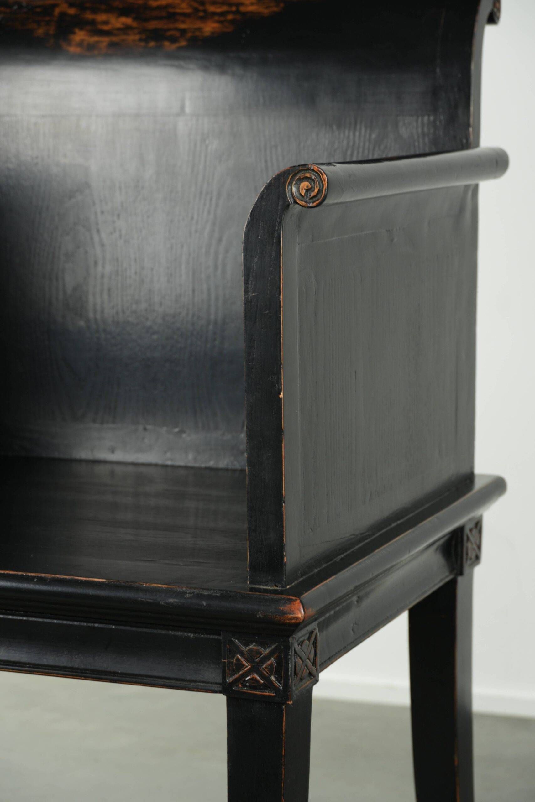 Black wooden chair / side chair from the 20th century in Asian style