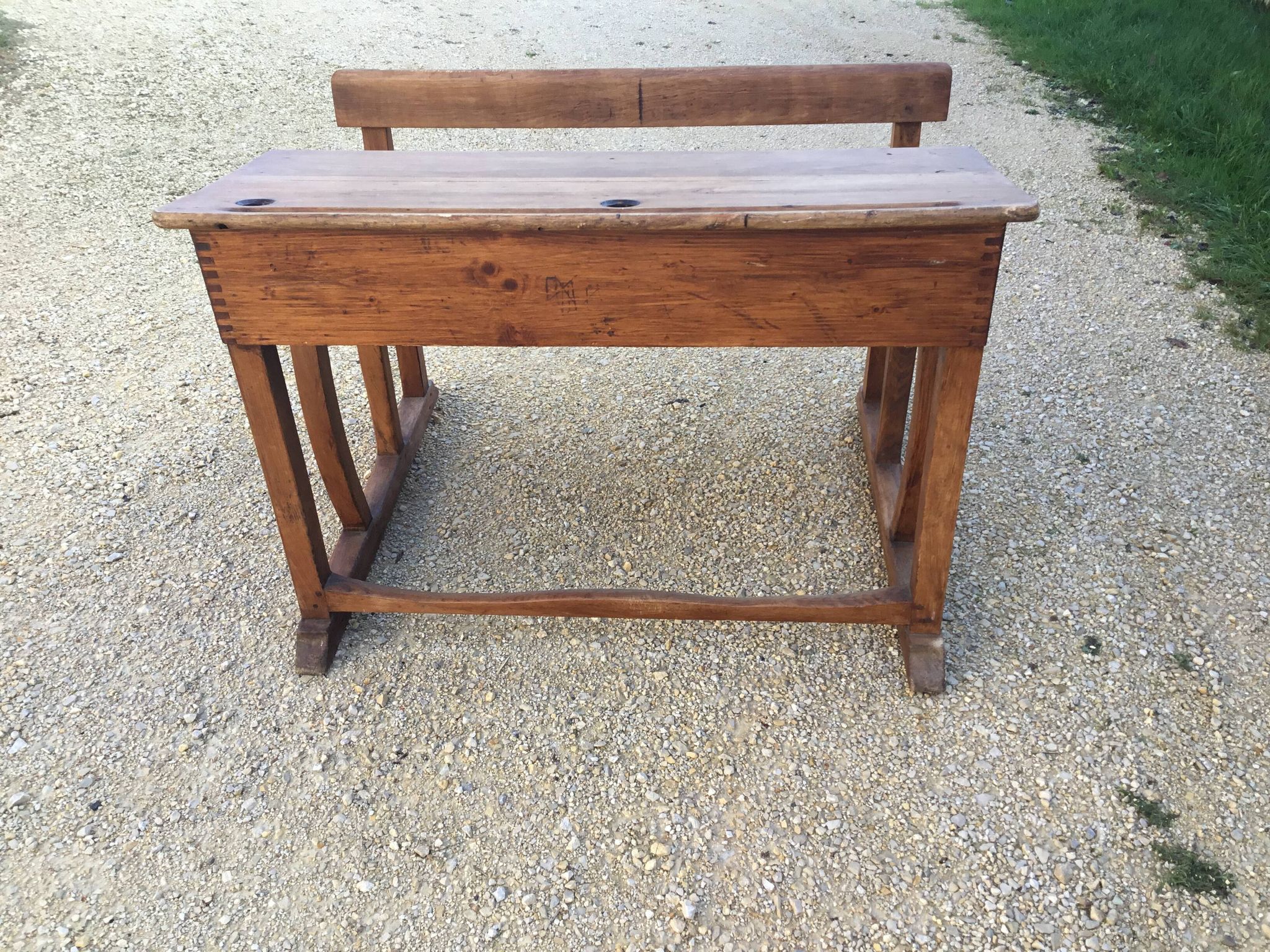 Bureau d’écoliers des années 1950/60 en très bon état