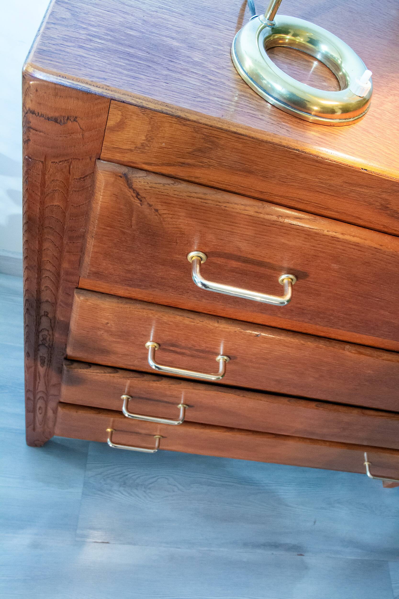 Golden oak chest of drawers, 1960s