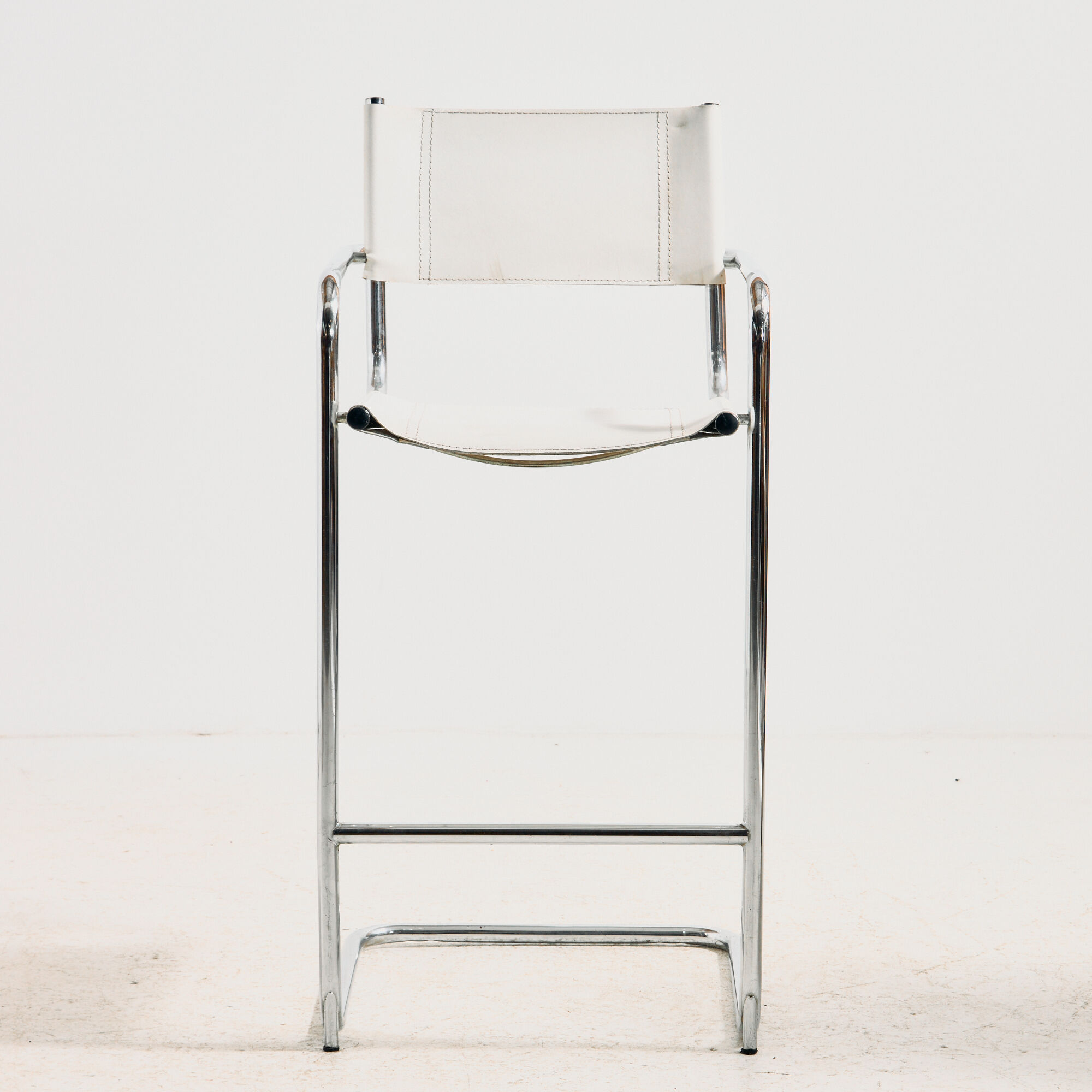 Tabouret de bar tubulaire style Bauhaus