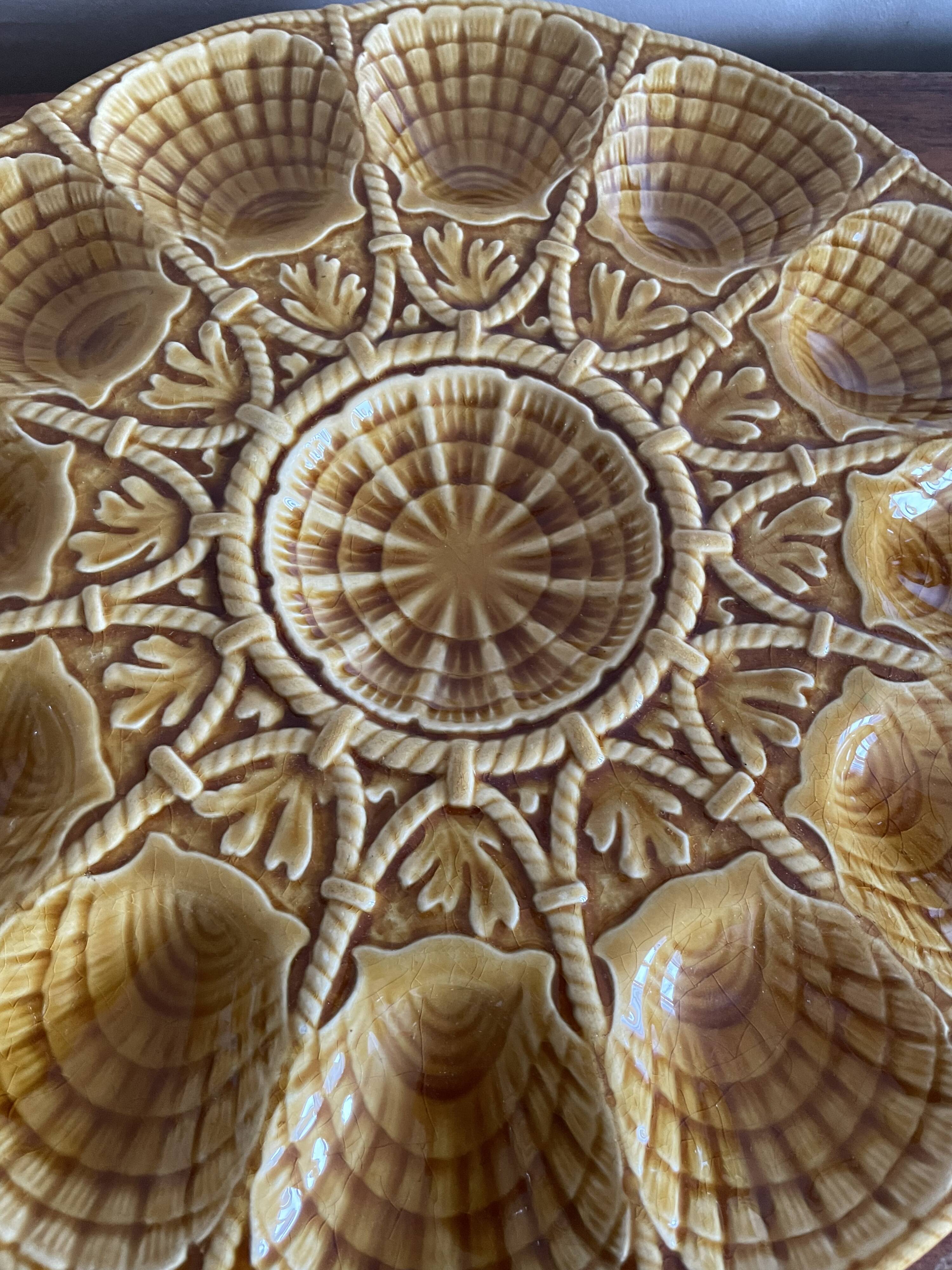 Sarreguemines earthenware oyster dish