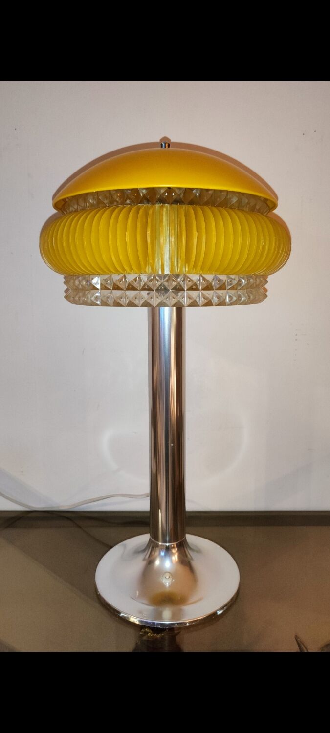 Vintage tulip foot lamp 1980