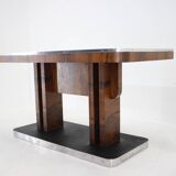 1930s Art Deco Dining Table in Walnut, Czechoslovakia