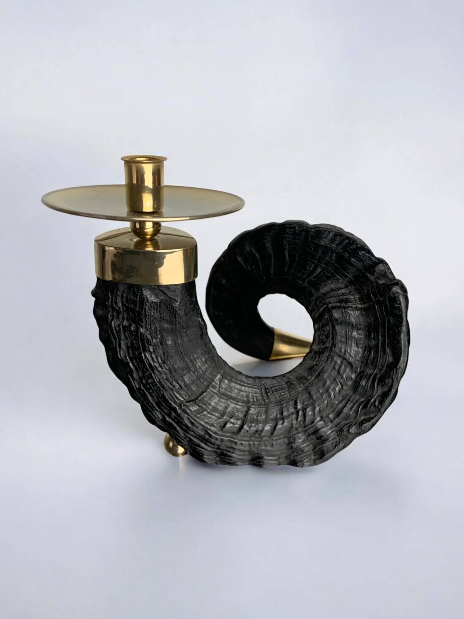 Twisted horn candleholder, resin and brass Italy, 1970s